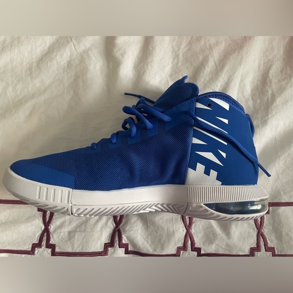 PLAYER ISSUED! Duke University Basketball Nike Air Max Dominate TB Promo - Picture 2 of 8